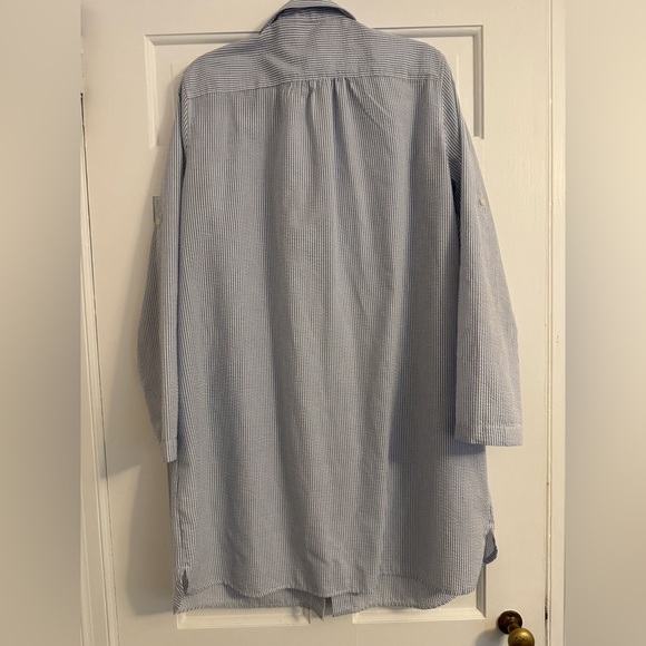 Lands’ End button down tunic! - Picture 3 of 5